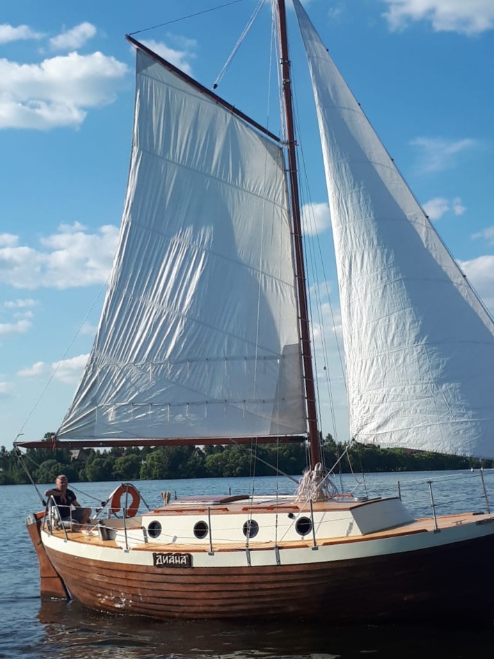 шкаторина гафельного паруса